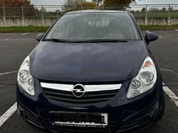 Blau Gebraucht 2010 Opel Corsa Selection Kleinwagen | 2.600 € (Guter Preis)