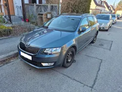 Grau Gebraucht 2015 Skoda Octavia Kombi | 9.800 € (Guter Preis)