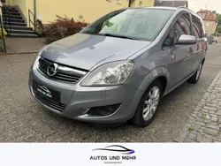 Silber Gebraucht 2009 Opel Zafira Innovation Van / Kleinbus | 3.999 € (Fairer Preis)