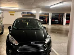 Schwarz Gebraucht 2015 Ford Fiesta Kleinwagen | 4.900 € (Guter Preis)