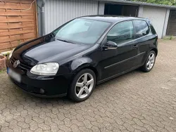 Schwarz Gebraucht 2007 VW Golf V Coupé | 1.500 € (Guter Preis)