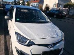 Weiß Gebraucht 2014 Hyundai i20 Kleinwagen | 4.000 € (Guter Preis)