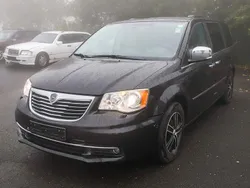 Schwarz Gebraucht 2014 Lancia Voyager Platinum Van / Kleinbus | 8.980 €