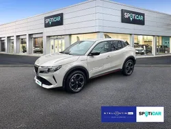 Schwarz Gebraucht 2024 Alfa Romeo Junior Edizione Speciale SUV | 34.480 € (Superpreis)