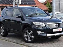 Blau Gebraucht 2013 Toyota RAV4 Travel SUV | 9.990 € (Guter Preis)