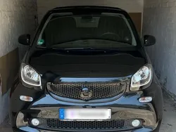 Schwarz Gebraucht 2017 Smart ForTwo Cabrio Brabus Cabrio | 16.500 € (Guter Preis)