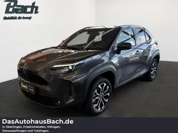 Marlingrau Neu 2025 Toyota Yaris Cross SUV | 30.660 €