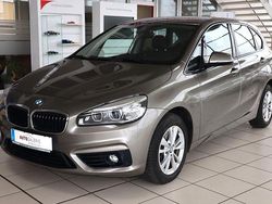 Silber Gebraucht 2015 BMW 220 Active Tourer Sport Line Van / Kleinbus | 15.999 € (Fairer Preis)