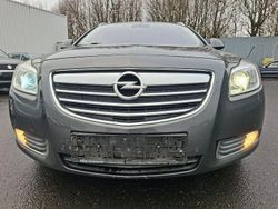 Grau Gebraucht 2012 Opel Insignia Innovation Kombi | 2.499 € (Superpreis)
