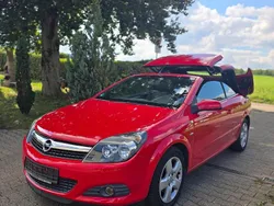 Rot Gebraucht 2008 Opel Astra Cabriolet Cabrio | 4.700 € (Fairer Preis)