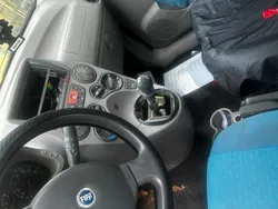 Rot Gebraucht 2004 Fiat Panda Kleinwagen | 750 €
