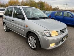 Silber Gebraucht 2002 Mazda Demio Active Kleinwagen | 3.490 € (Fairer Preis)