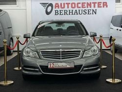 Silber Gebraucht 2011 Mercedes C200 Limousine | 10.999 € (Fairer Preis)