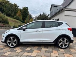 Weiß Gebraucht 2018 Ford Fiesta Active Limousine | 6.600 € (Superpreis)