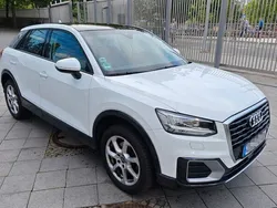 Weiß Gebraucht 2018 Audi Q2 Design SUV | 22.999 € (Fairer Preis)