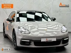Porsche Panamera 4S