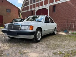 Weiß Gebraucht 1992 Mercedes 190 Limousine | 15.990 €