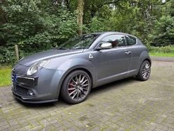 Grau Gebraucht 2011 Alfa Romeo MiTo Quadrifoglio Verde Kleinwagen | 7.000 € (Fairer Preis)