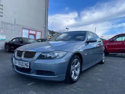 Blau Gebraucht 2005 BMW 325 Sport Line Limousine | 5.950 € (Guter Preis)
