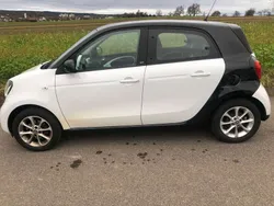 Weiß Gebraucht 2015 Smart ForFour Passion Kleinwagen | 6.500 € (Fairer Preis)