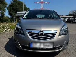 Braun Gebraucht 2011 Opel Meriva Van / Kleinbus | 5.300 € (Fairer Preis)