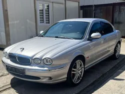 Silber Gebraucht 2001 Jaguar X-type Executive Limousine | 2.190 € (Superpreis)