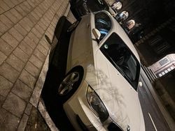 Weiß Gebraucht 2009 BMW 118 Kleinwagen | 2.880 € (Guter Preis)