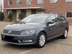 Grau Gebraucht 2013 VW Passat Comfortline Kombi | 8.399 € (Fairer Preis)