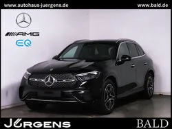 Schwarz obsidianschwarz metall Gebraucht 2024 Mercedes GLC220 AMG SUV | 62.880 € (Fairer Preis)