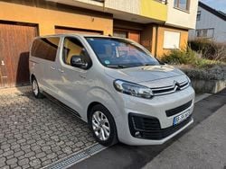 Grau Gebraucht 2019 Citroën Spacetourer Rip Curl Van / Kleinbus | 19.999 € (Superpreis)