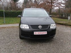 Schwarz Gebraucht 2004 VW Touran Basis Van / Kleinbus | 1.490 € (Guter Preis)