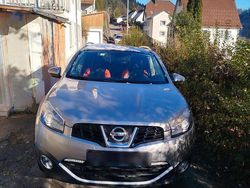 Silber Gebraucht 2011 Nissan Qashqai SUV | 6.200 €