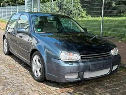 Grau Gebraucht 2000 VW Golf IV Highline Limousine | 3.500 € (Fairer Preis)