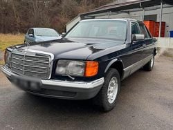 Blau Gebraucht 1983 Mercedes 500 Limousine | 20.900 €
