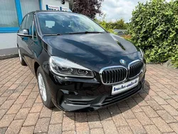 Schwarz Gebraucht 2018 BMW 218 Active Tourer Advantage Van / Kleinbus | 15.990 € (Guter Preis)