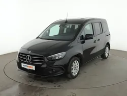 Schwarz Gebraucht 2023 Mercedes T180 Progressive Van / Kleinbus | 27.920 € (Fairer Preis)