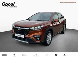 Canyon brown pearl metallic Neu 2024 Suzuki SX4 S-Cross Comfort SUV | 25.444 € (Fairer Preis)