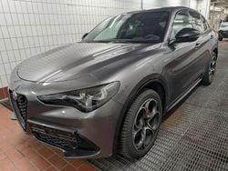 Grau Gebraucht 2024 Alfa Romeo Stelvio Veloce SUV | 37.950 € (Guter Preis)