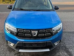 Blau Gebraucht 2018 Dacia Sandero Stepway Ambiance Kleinwagen | 9.000 € (Fairer Preis)