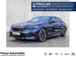 Blau Gebraucht 2024 BMW i5 M Sport Limousine | 71.870 € (Etwas zu teuer)