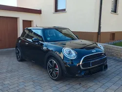 Schwarz Gebraucht 2015 Mini John Cooper Works Kleinwagen | 18.000 € (Etwas zu teuer)