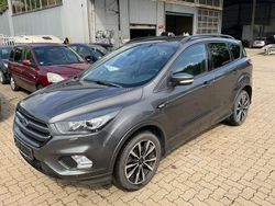 Grau Gebraucht 2018 Ford Kuga ST-Line SUV | 12.900 € (Superpreis)