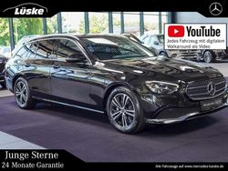 Obsidianschwarz Gebraucht 2023 Mercedes E200 Avantgarde Kombi | 39.800 € (Fairer Preis)