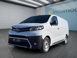 Weiß Gebraucht 2024 Toyota Proace Van | 32.449 € (Teuer)