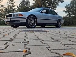 Silber Gebraucht 1997 BMW 740 Limousine | 15.600 €