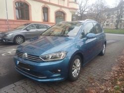 Blau Gebraucht 2015 VW Golf Sportsvan Highline Van / Kleinbus | 14.900 € (Fairer Preis)