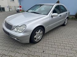 Silber Gebraucht 2001 Mercedes C200 Limousine | 2.600 € (Guter Preis)