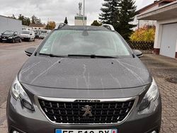 Grau Gebraucht 2019 Peugeot 2008 Allure SUV | 10.900 € (Superpreis)