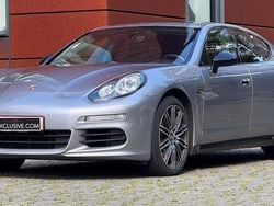 Silber Gebraucht 2015 Porsche Panamera Chrono Limousine | 24.900 €