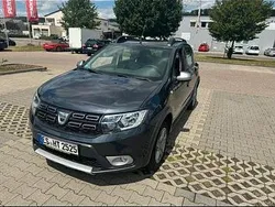Grau Gebraucht 2017 Dacia Sandero Prestige Kleinwagen | 8.750 € (Guter Preis)